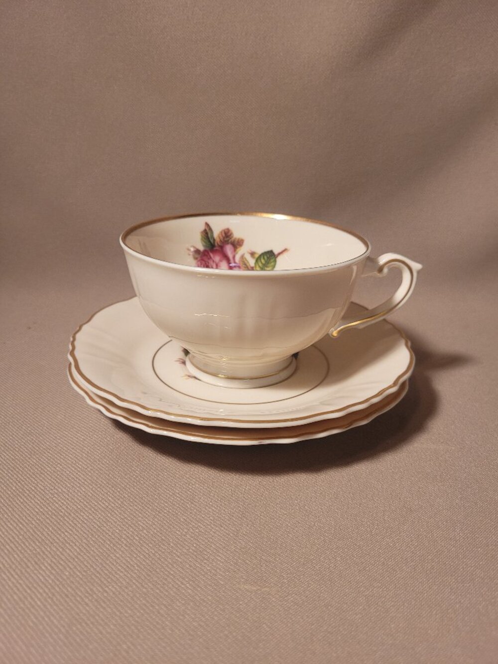 Syracuse Rosalie Cup & Saucer Set + Extra Saucer EXCELLENT!